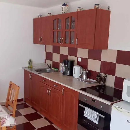 In - Balaton 18124 Balatonberény