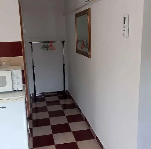 בית נופש In - Balaton 18124 *